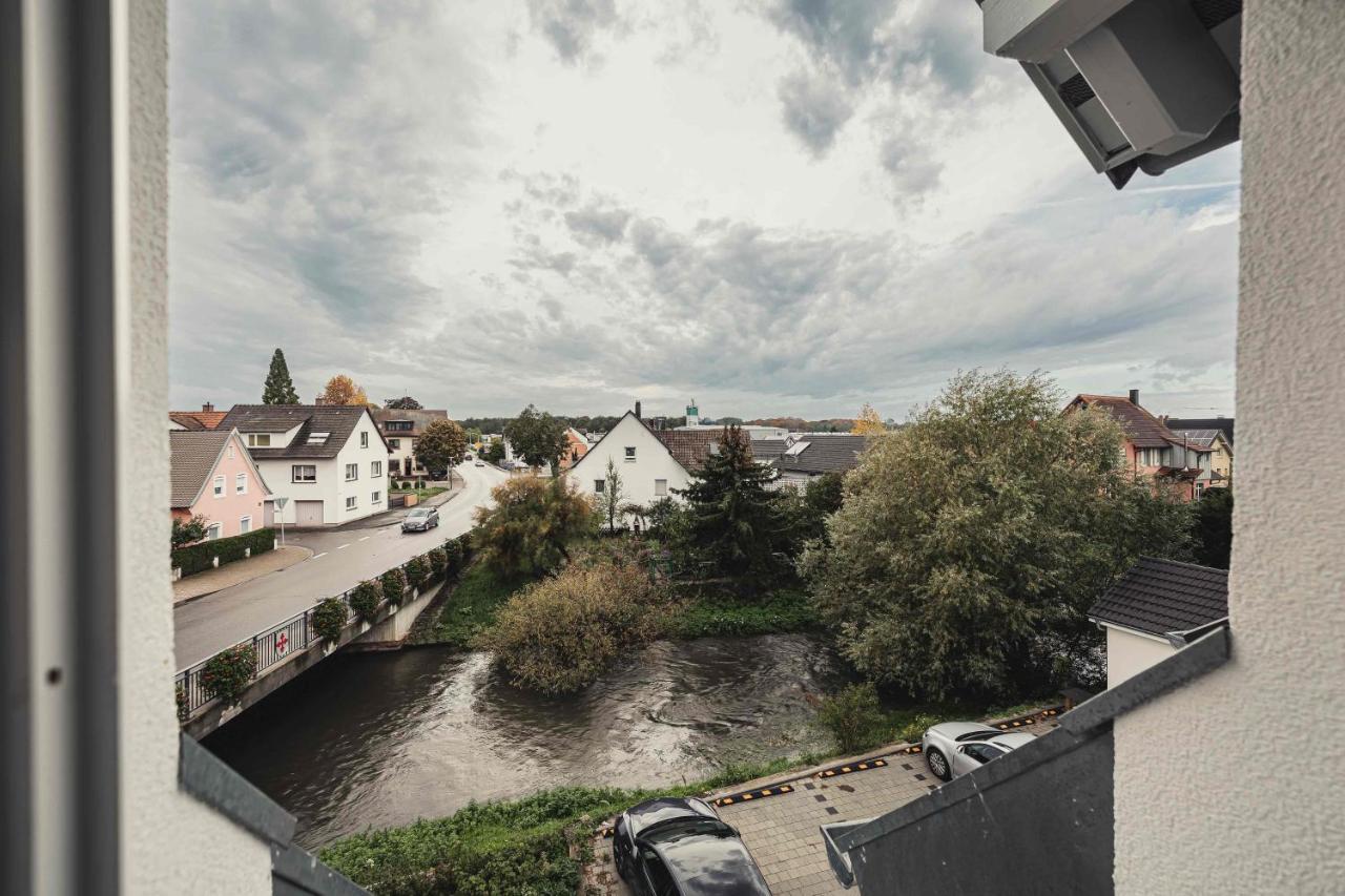 Ferienwohnungen Und Boardinghouse Heimbach In Renchen Bagian luar foto