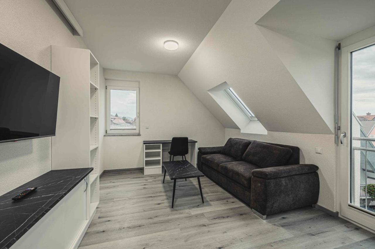Ferienwohnungen Und Boardinghouse Heimbach In Renchen Bagian luar foto
