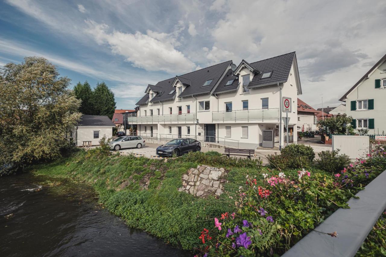 Ferienwohnungen Und Boardinghouse Heimbach In Renchen Bagian luar foto